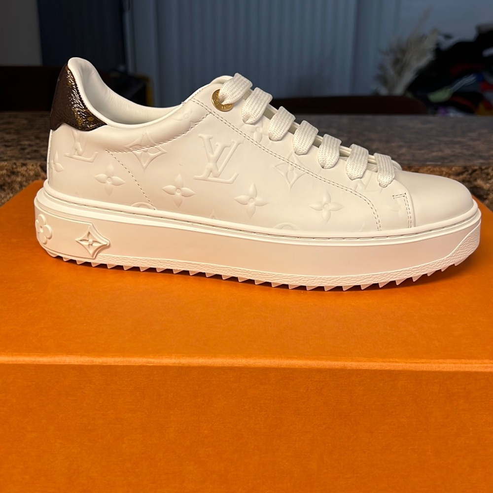 Louis Vuitton Time out Sneakers